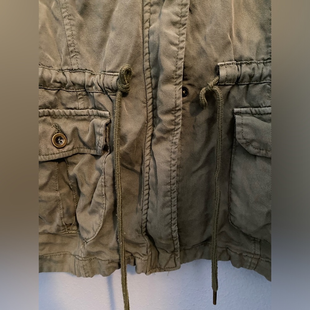 Black Label Utility Jacket - Picture 3 of 5